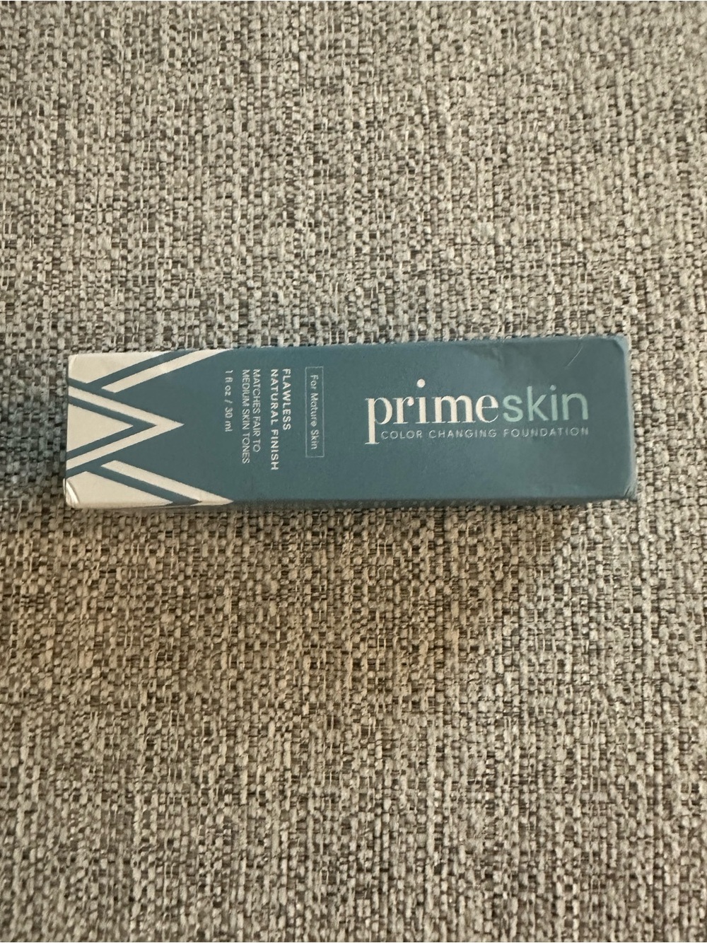 New Primeskin Color Changing Foundation –